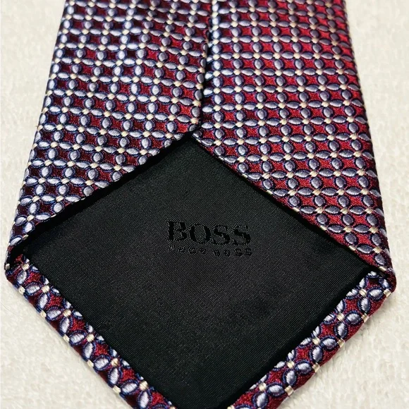 Brand New Corporate Power Tie By HUGO BOSS - Picture 3 of 4